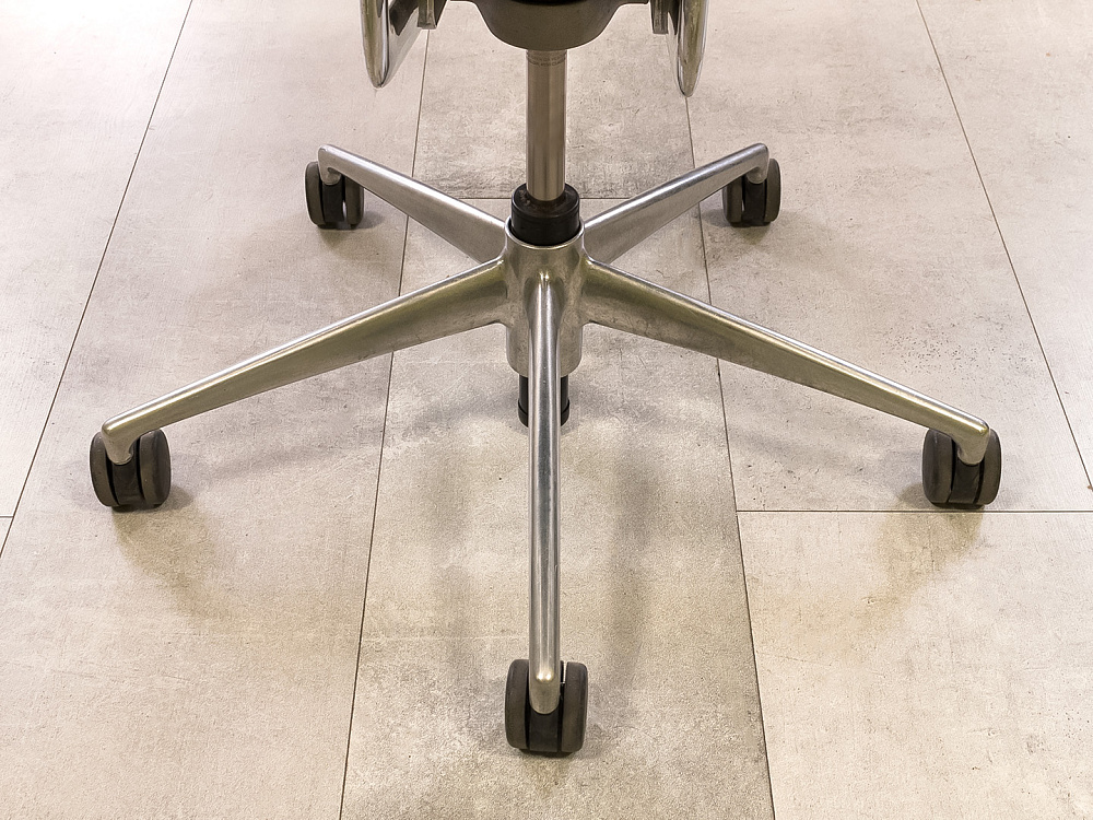 Офисное кресло для персонала на колесах Vitra Ткань Чёрный Швеция_КПТЧ-200224