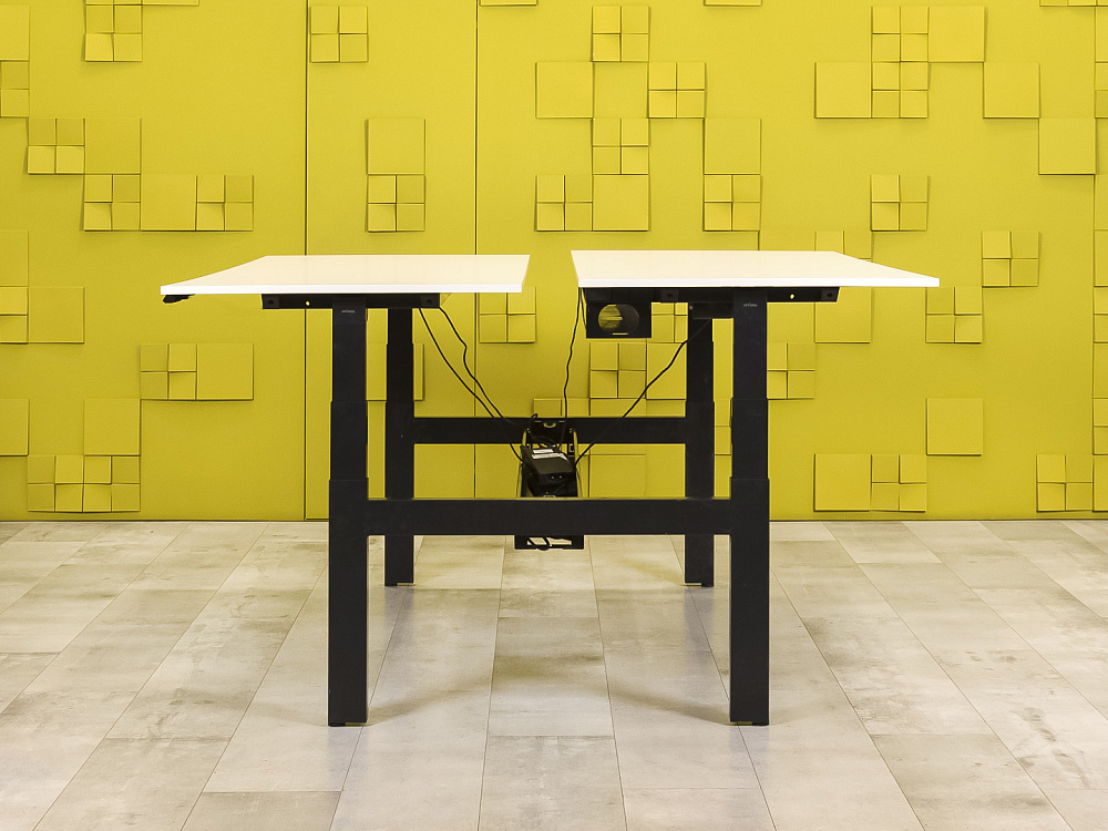 Комплект офисной мебели стол с тумбой  AHREND ЛДСП Белый Нидерланды  ГКБ1-19036