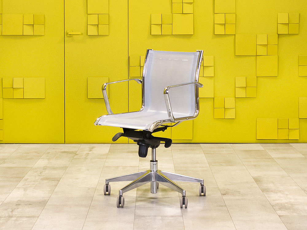 Офисное кресло для персонала на колесах Сетка Серый Италия_КПТС-160924