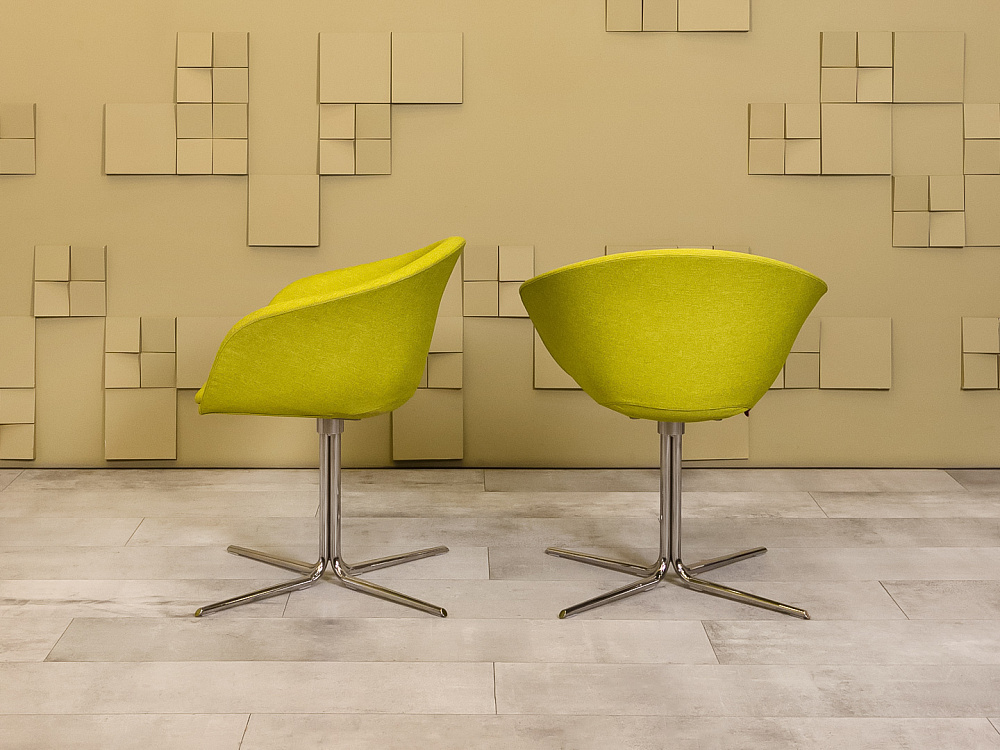 Мягкое кресло ARPER Ткань Зелёный Италия  КНТЗ-30016