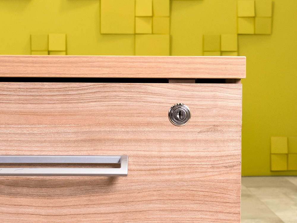 Комплект офисной мебели на 1 человека ЛДСП Орех Россия_СППХТ-190224