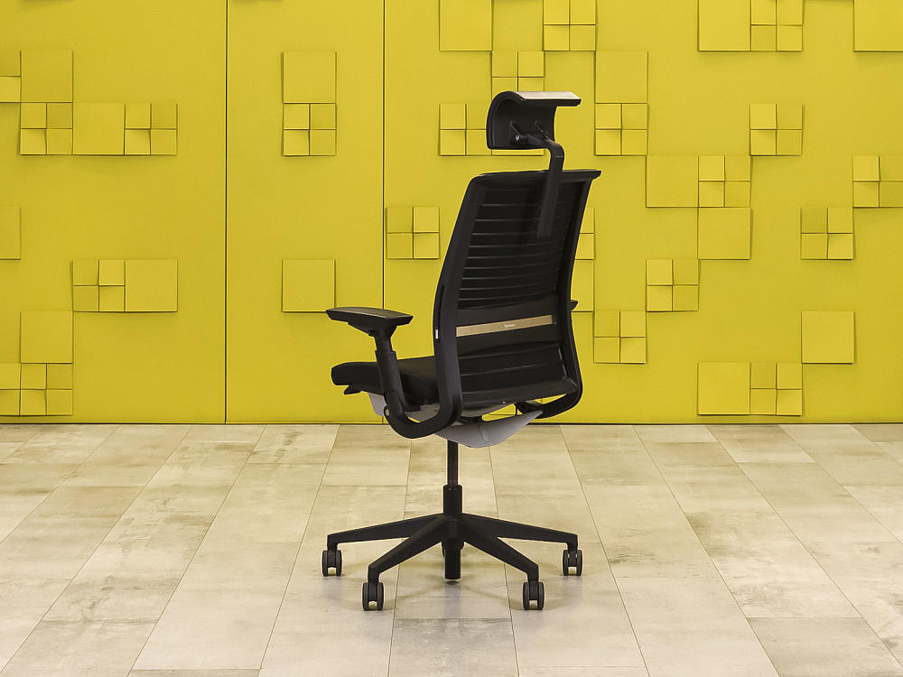 Офисное кресло руководителя на колесах Steelcase Ткань Чёрный Германия  КРТЧ-08076