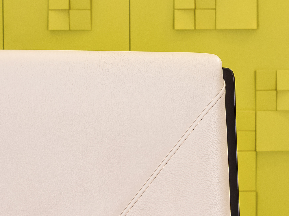 Офисное кресло руководителя на колесах MADERA B Sitland Кожа Бежевый; Венге Италия_КРКБ-170424