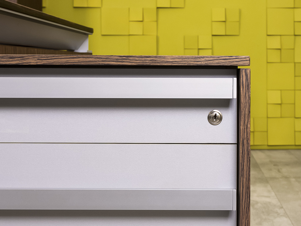 Кабинет руководителя Италия HAN Шпон КРЕ-07046