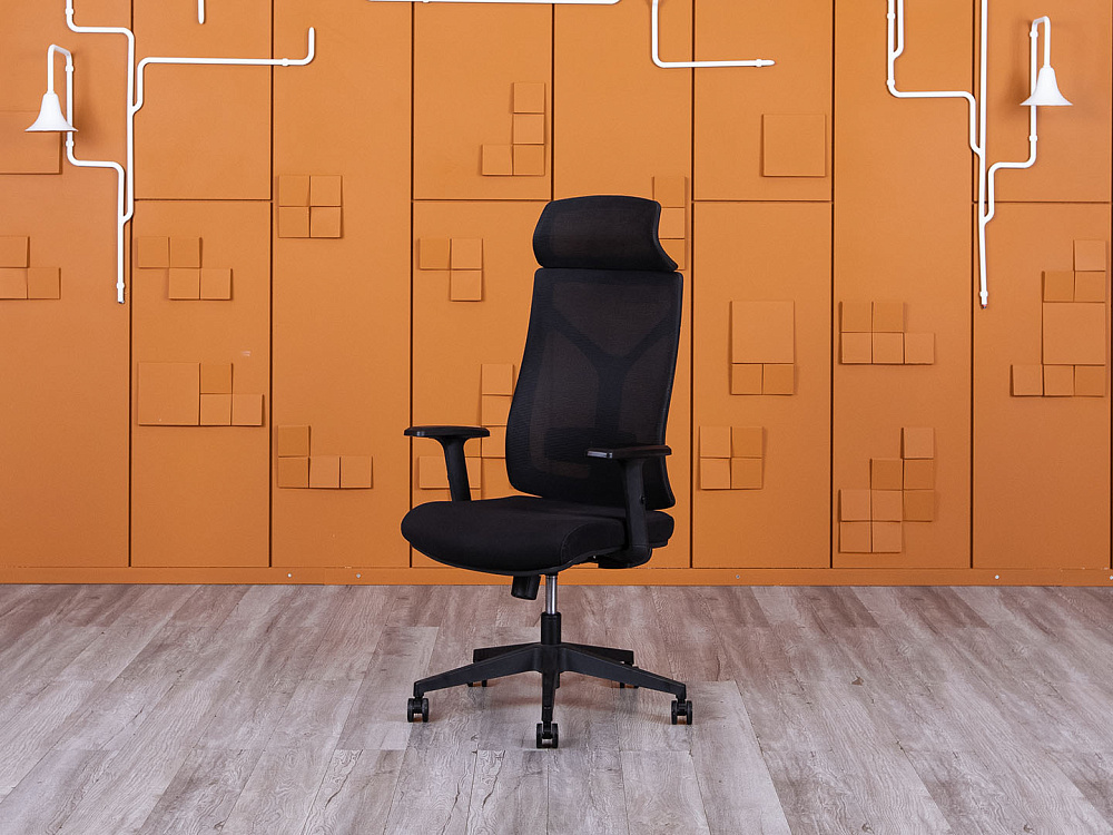 Офисное кресло руководителя   Сетка Черный   (КРСЧ-25075)