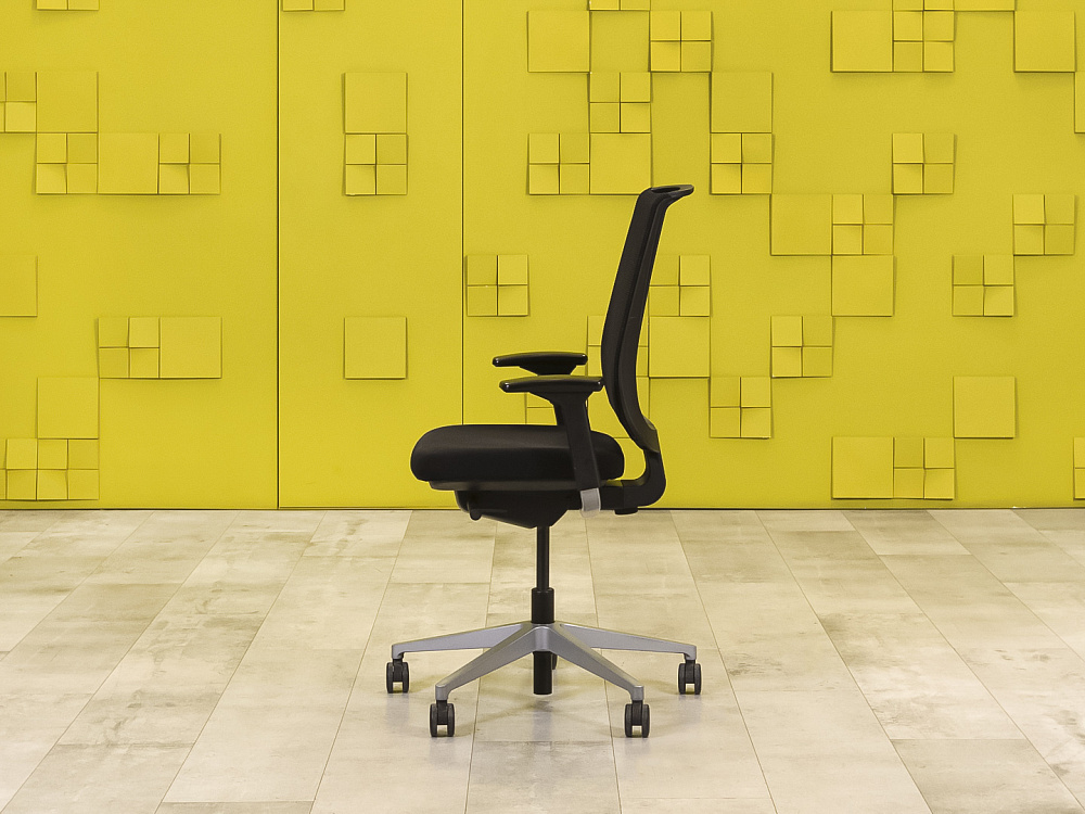 Офисное кресло для персонала на колесах Reply Steelcase Ткань Чёрный Франция  КПТЧ-30016