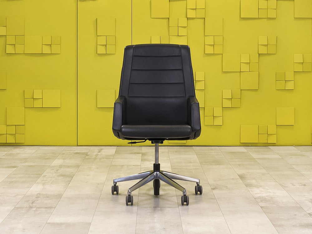 Офисное кресло руководителя на колесах Kamelia KASTEL Кожа Чёрный Италия_КРКЧ-081024