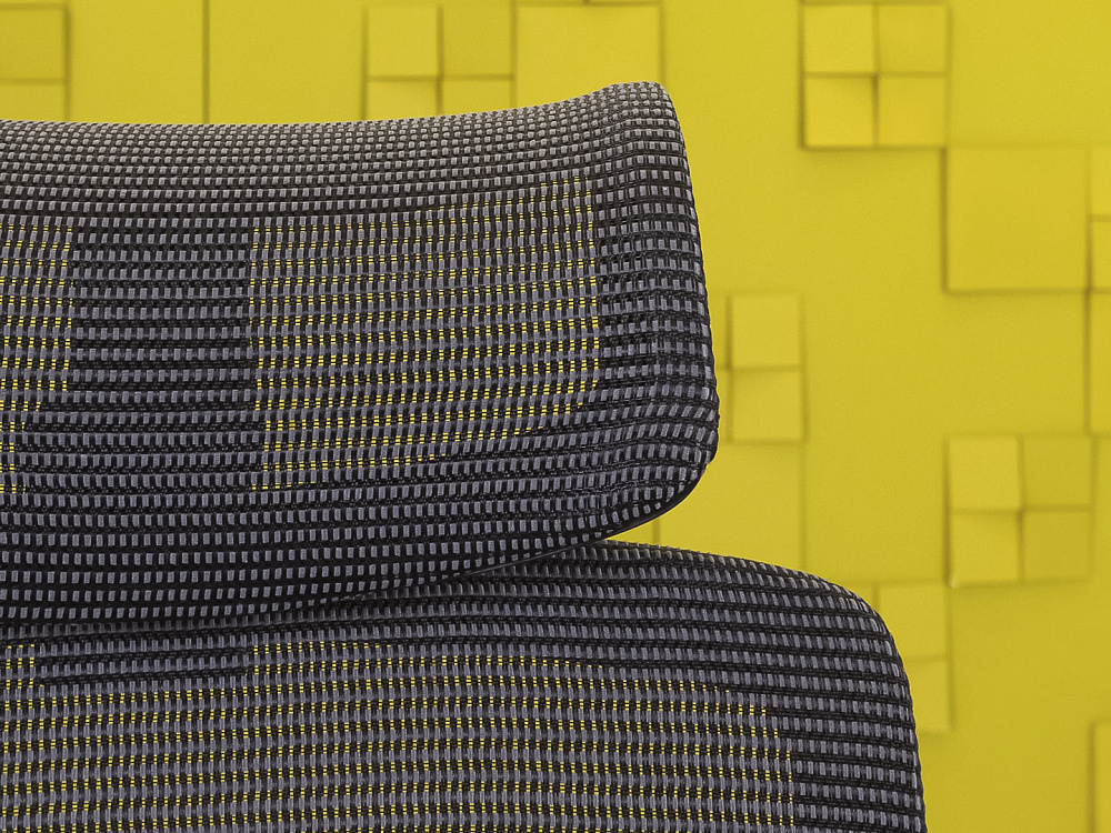 Офисное кресло руководителя на колесах   Чёрный   КРТС-12125