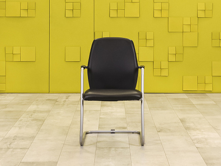 Конференц кресло для переговорной  Sitland Кожа Чёрный Италия  КДКЧ-16125