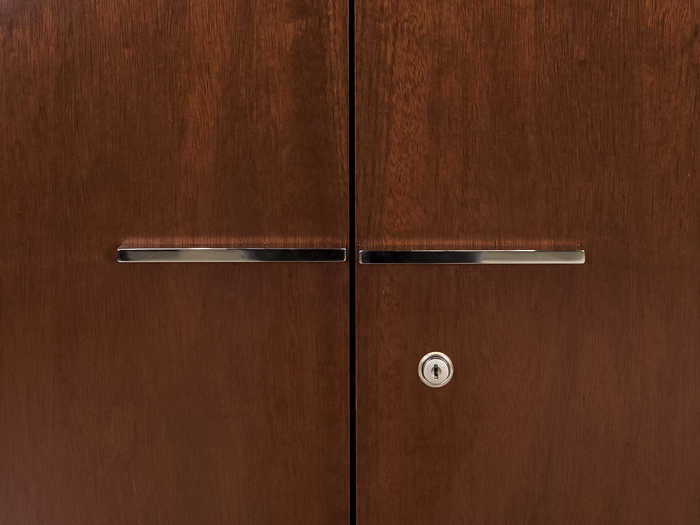 Кабинет руководителя  ORA Шпон Вишня Италия  КРШ-22016