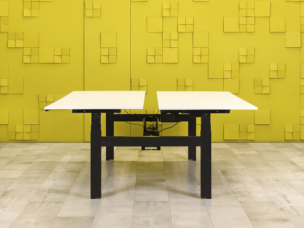 Комплект офисной мебели стол с тумбой  AHREND ЛДСП Белый Нидерланды  ГКБ1-19036