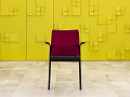 Конференц кресло для переговорной на ножках Steelcase Ткань Чёрный; Красный Франция_КНТЧ2-240923