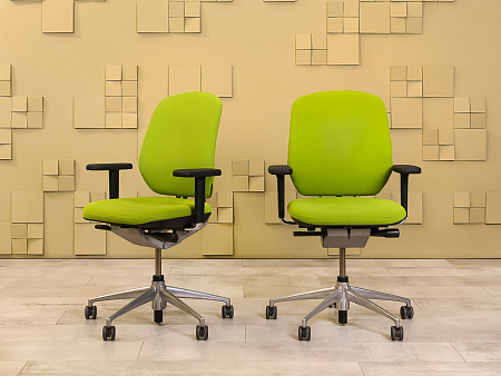Офисное кресло для персонала на колесах Vitra Ткань Зелёный Швейцария_КПТЗ-301023