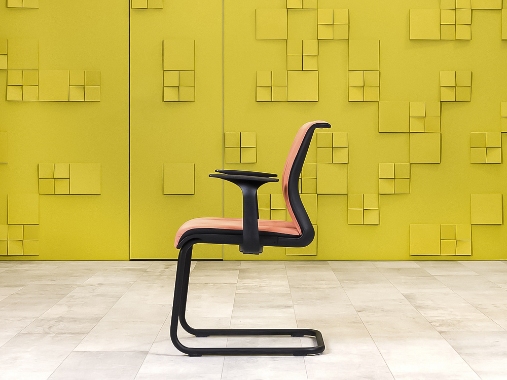 Конференц кресло для переговорной на полозьях Steelcase Ткань Коричневый Франция_КДТК-291223