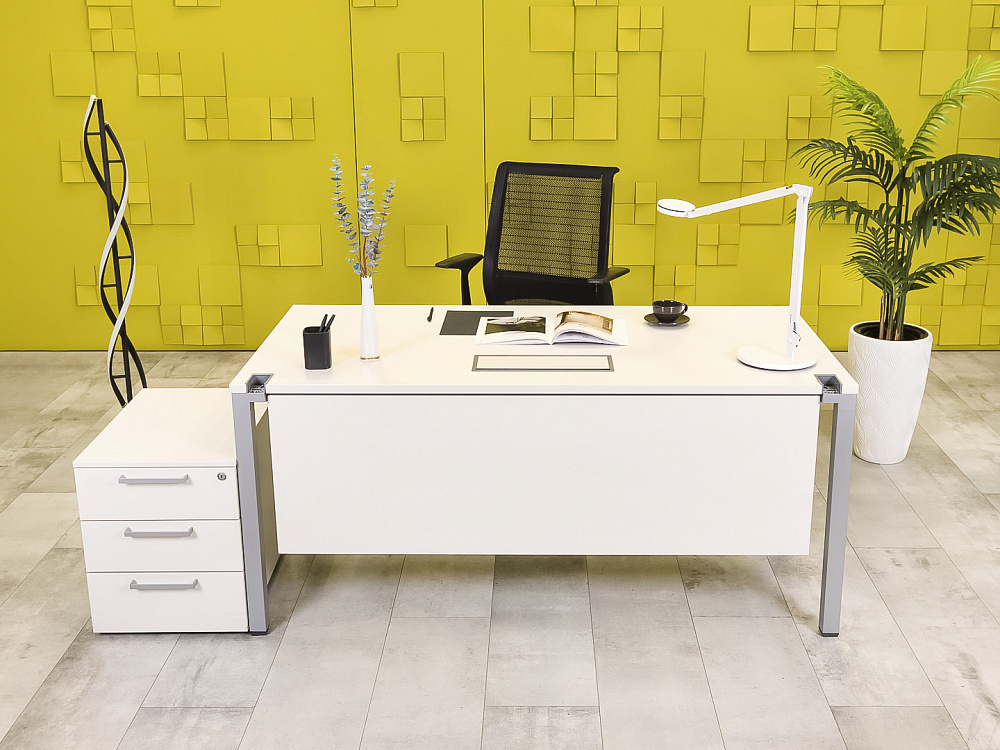 Комплект офисной мебели стол с тумбой  Steelcase ЛДСП Белый Франция  СППБТ2-04026