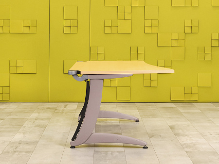 Офисный стол Steelcase ЛДСП Бук Франция  СПУВ-05125