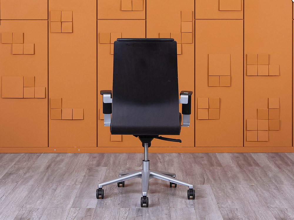 Офисное кресло руководителя  Sitland  Кожа Черный Madera B  (КРКЧ1-07045)