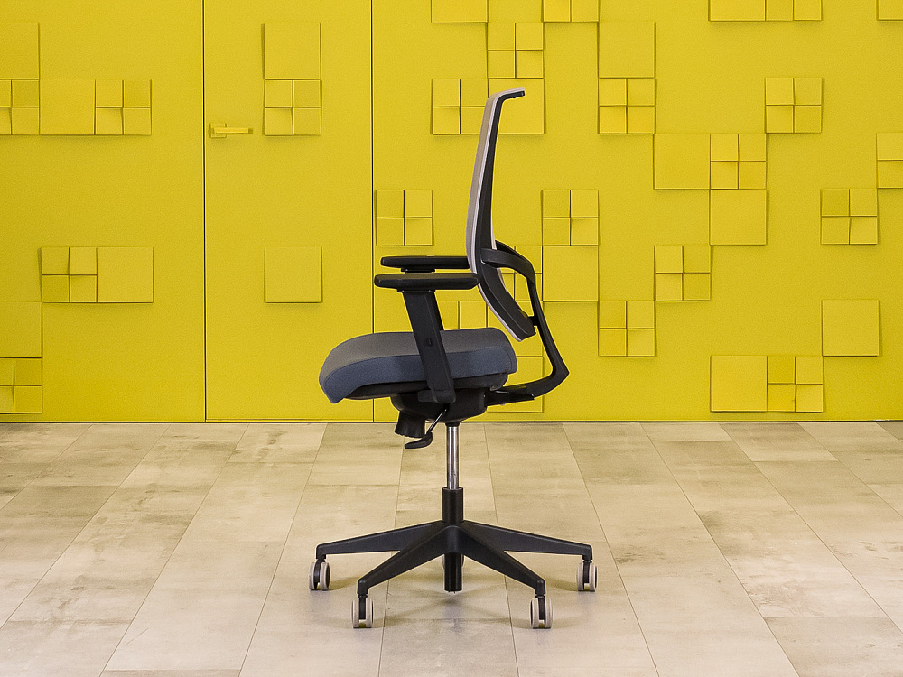 Офисное кресло для персонала на колесах Ткань Серый Россия_КПТС-260324