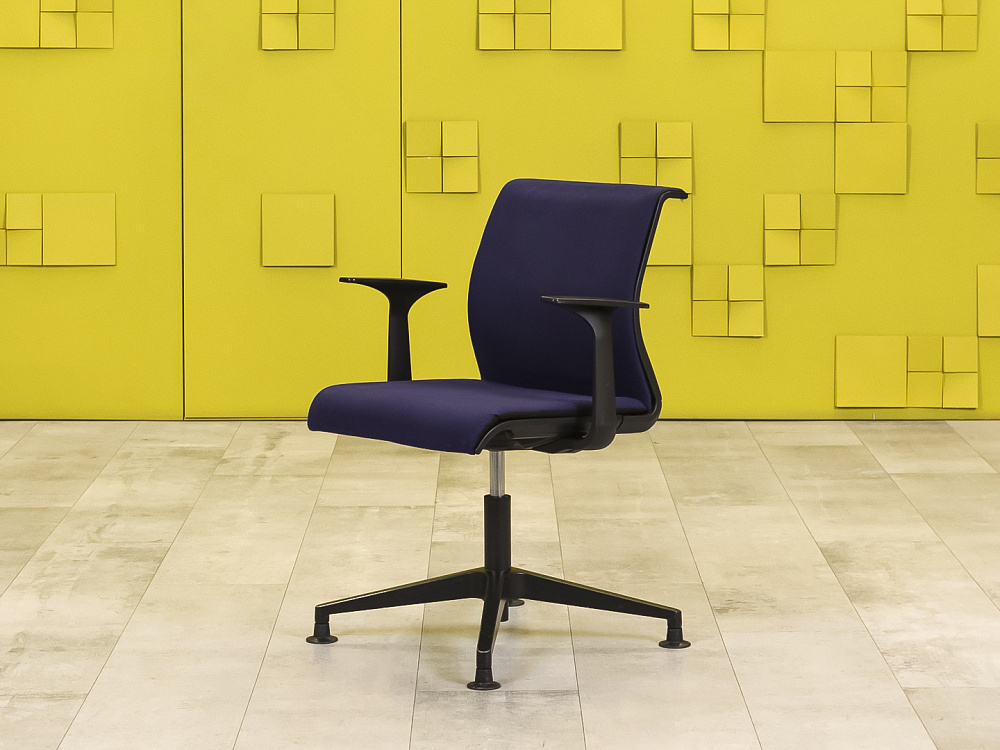 Конференц кресло для переговорной  Steelcase Ткань Синий Германия  КНТН-12026