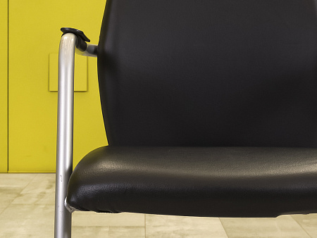 Конференц кресло для переговорной  Sitland Кожа Чёрный Италия  КДКЧ-16125