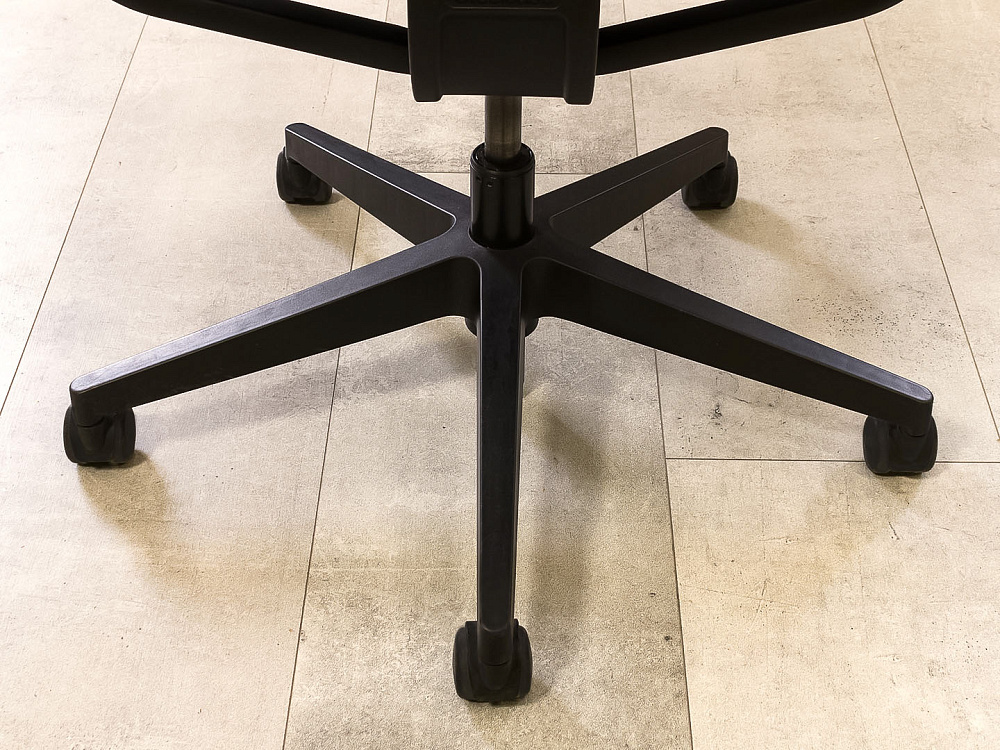 Офисное кресло для персонала на колесах Steelcase Ткань Серый Франция_КПТС-010224