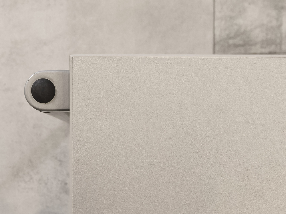 Офисный стол прямой BENE ЛДСП Серый Австрия  СППС-31016