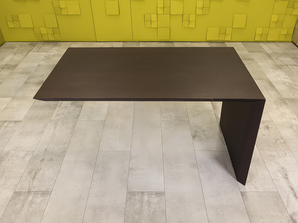 Брифинг приставка MultipliCEO FANTONI 1400x800 Шпон Венге Италия_БРЕ-241123
