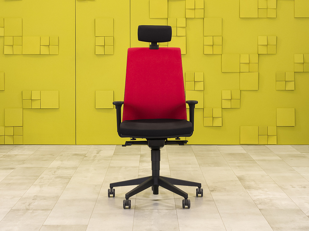 Офисное кресло руководителя на колесах Look LD Seating Ткань Чёрный Чехия  КРТЧ-26025