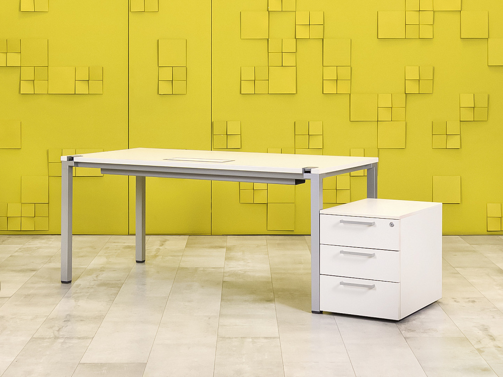Комплект офисной мебели стол с тумбой  Steelcase ЛДСП Белый Франция  СППБТ-04026