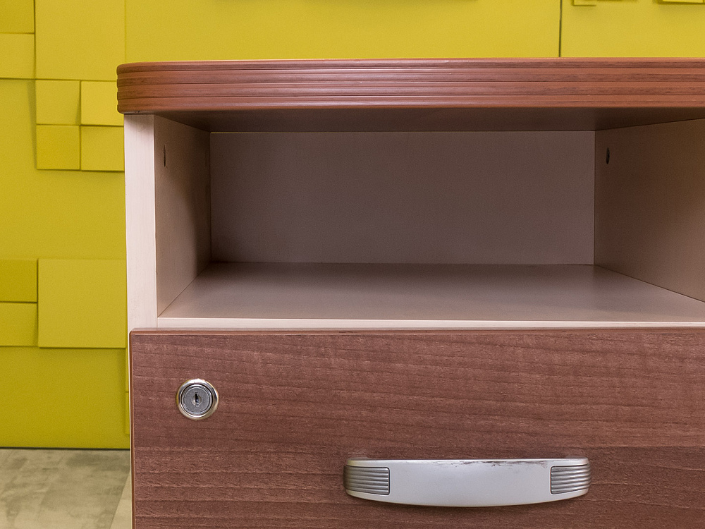 Комплект офисной мебели на 1 человека BERLIN ЛДСП Орех Россия_СПЭХТл-230823