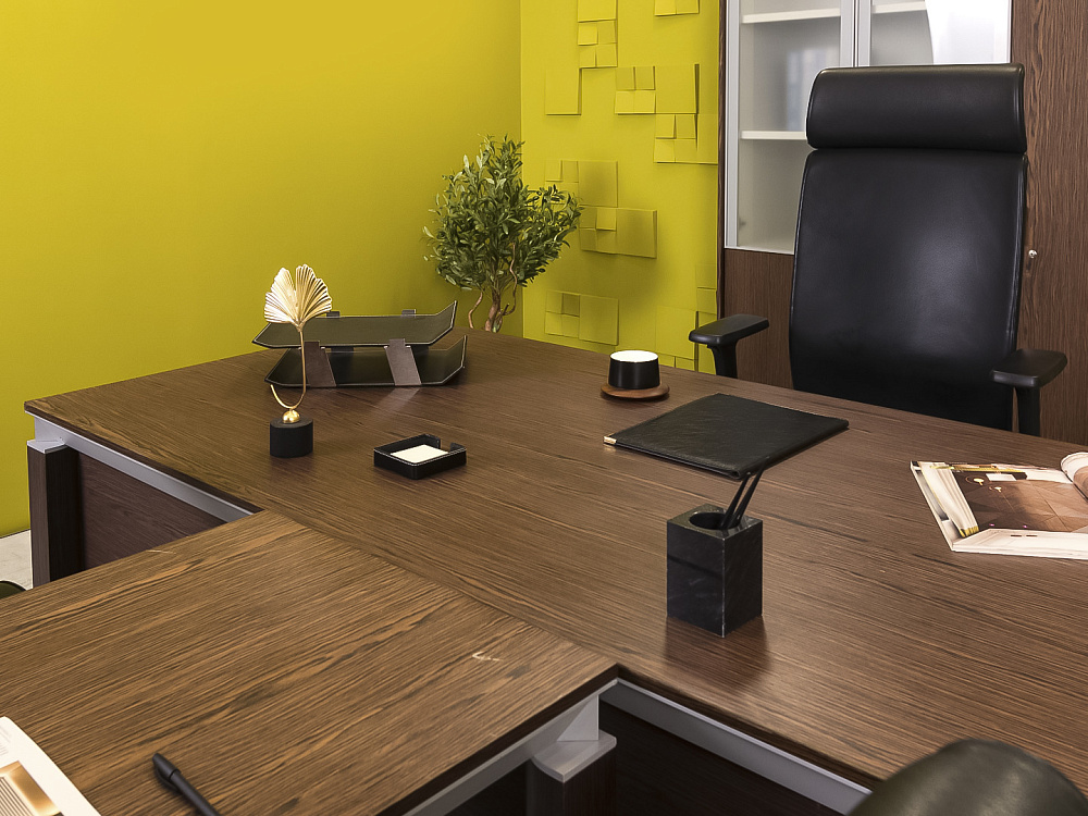 Кабинет руководителя Италия HAN Шпон КРЕ-07046