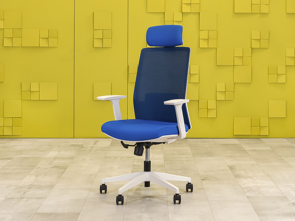 Офисное кресло руководителя на колесах Ткань Синий Импорт_КРТН1-271023