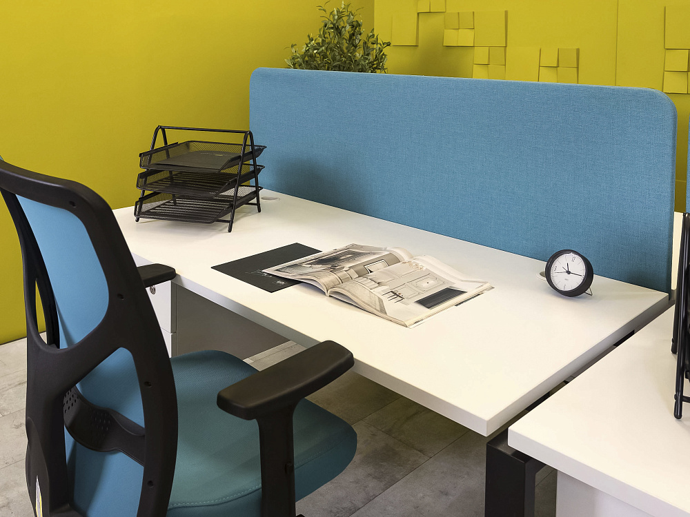 Комплект офисной мебели стол с тумбой  ЛДСП Белый Россия  ГКБ1-19026