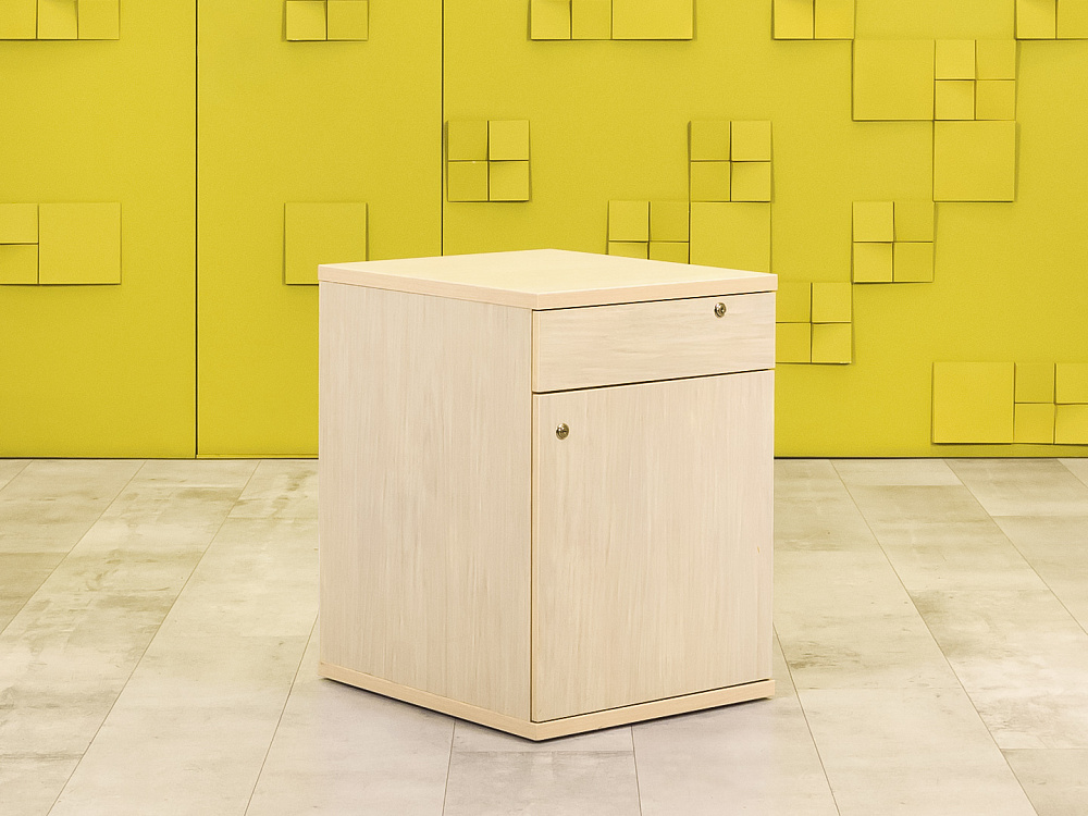 Офисная тумба для оргтехники  ЛДСП Клен  ТО1Д1ЯВ-10046