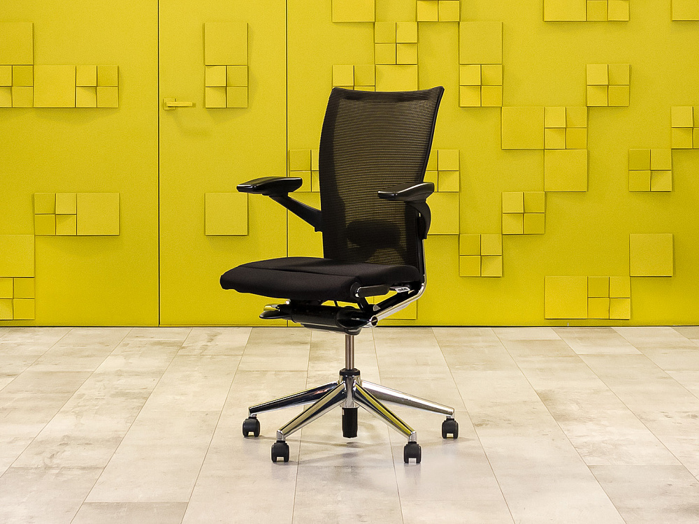 Офисное кресло руководителя на колесах HAWORTH Ткань Чёрный США_КПТЧ1-201123