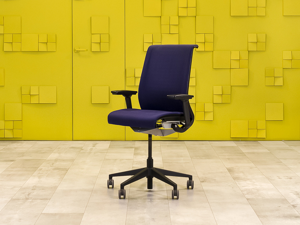 Офисное кресло для персонала на колесах Think Steelcase Ткань Синий Франция_КПТН-161224