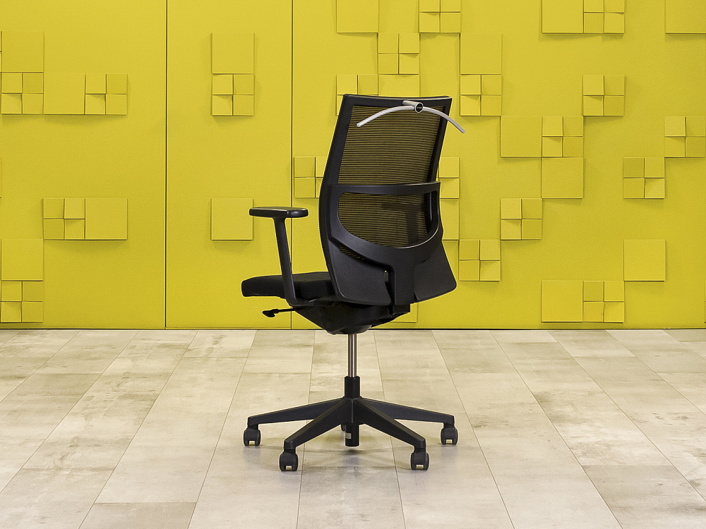 Офисное кресло руководителя на колесах Comforto HAWORTH Ткань Чёрный США_КРТЧ-091223