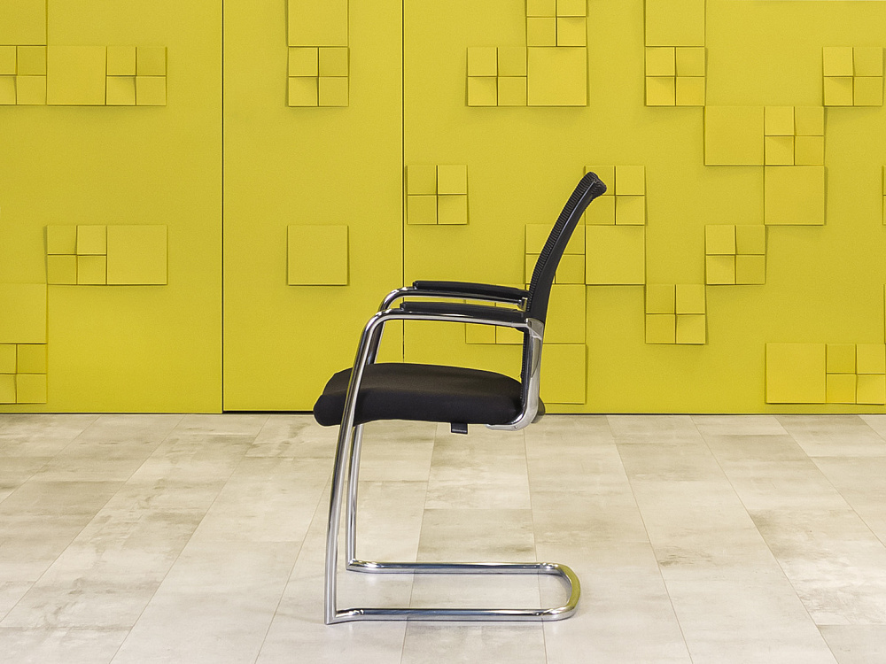 Конференц кресло для переговорной на полозьях Comforto HAWORTH Ткань Чёрный США_КДТЧ1-290124