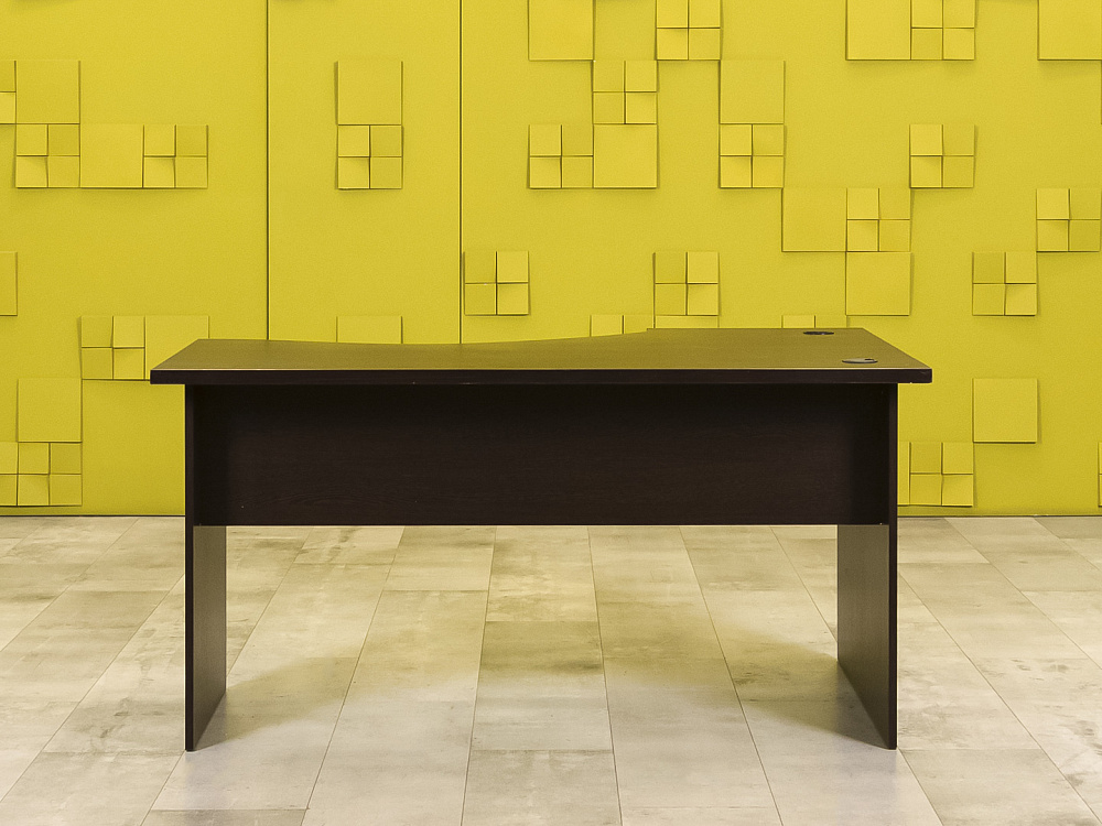 Офисный стол угловой   ЛДСП Венге Россия  СПУЕ-22046