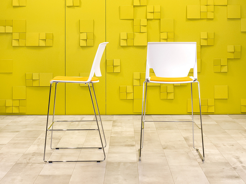 Барный стул на ножках Ткань HAWORTH США_УНТЖ-200723